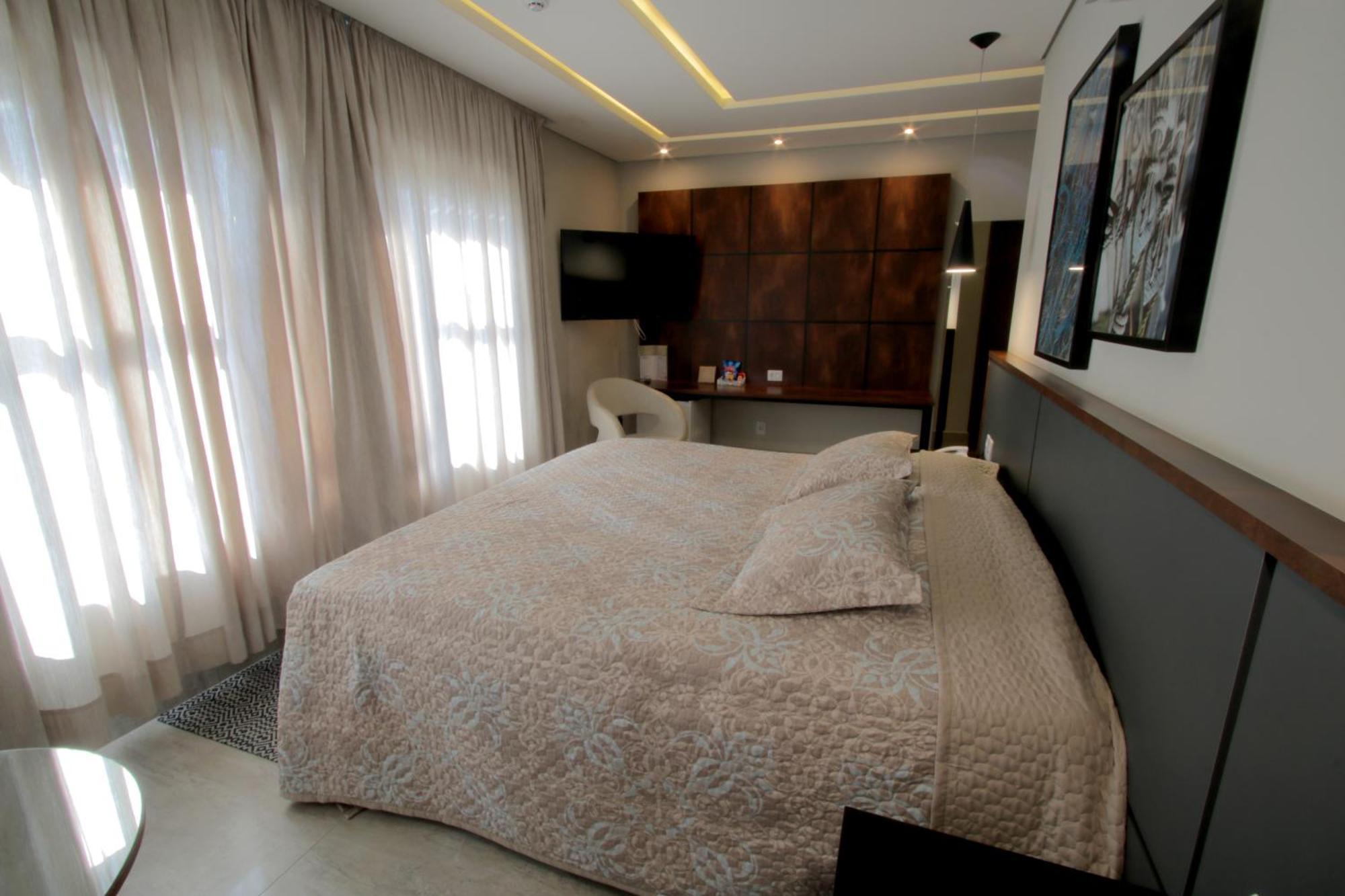 Adria Premium Hotel Гуарапуава Екстериор снимка