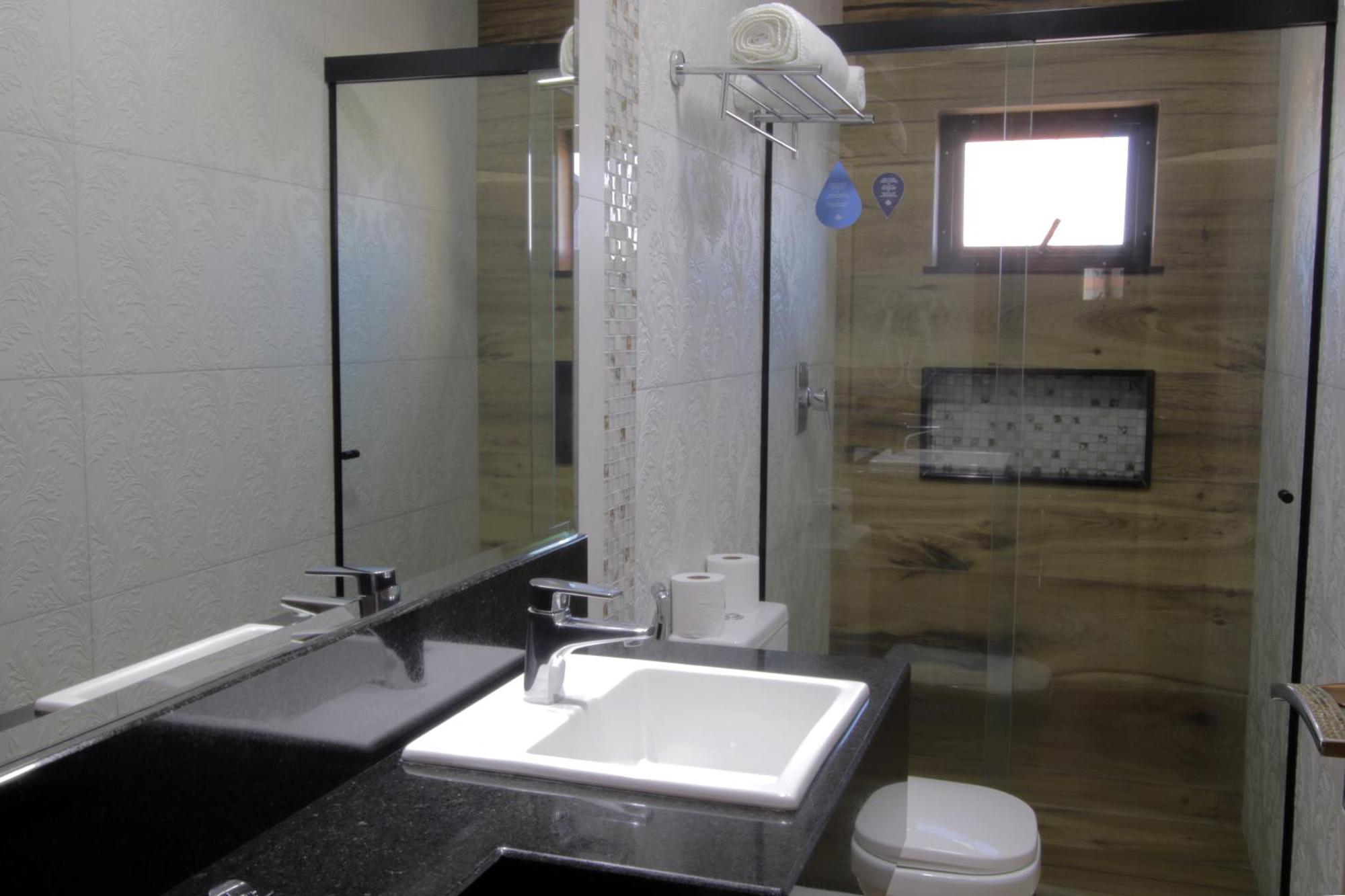 Adria Premium Hotel Гуарапуава Екстериор снимка