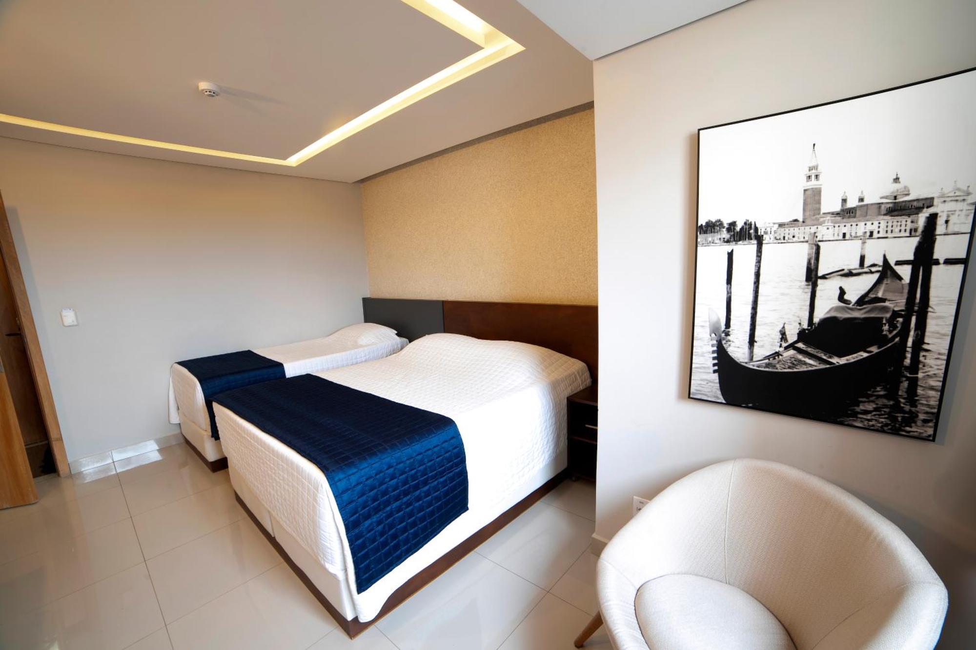 Adria Premium Hotel Гуарапуава Екстериор снимка