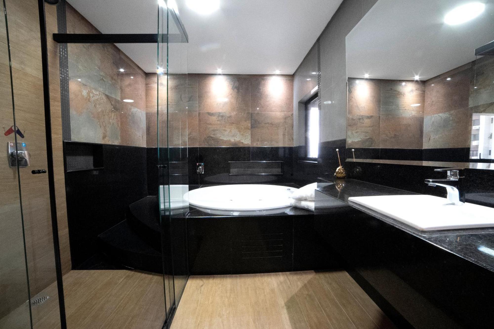 Adria Premium Hotel Гуарапуава Стая снимка
