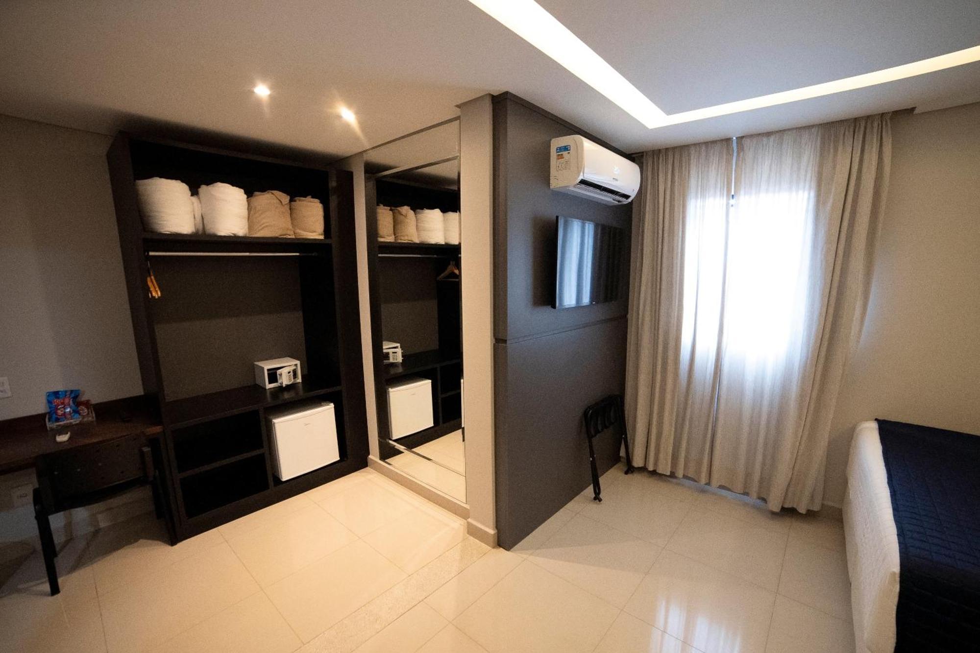 Adria Premium Hotel Гуарапуава Стая снимка